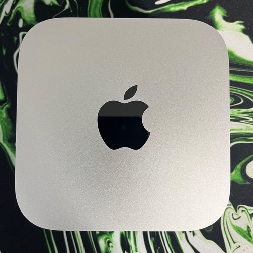 Mint condition apple mac - condition],